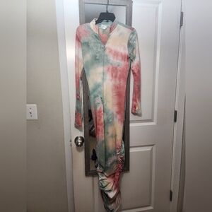 Tie-Dye Long Sleeve Maxi Dress